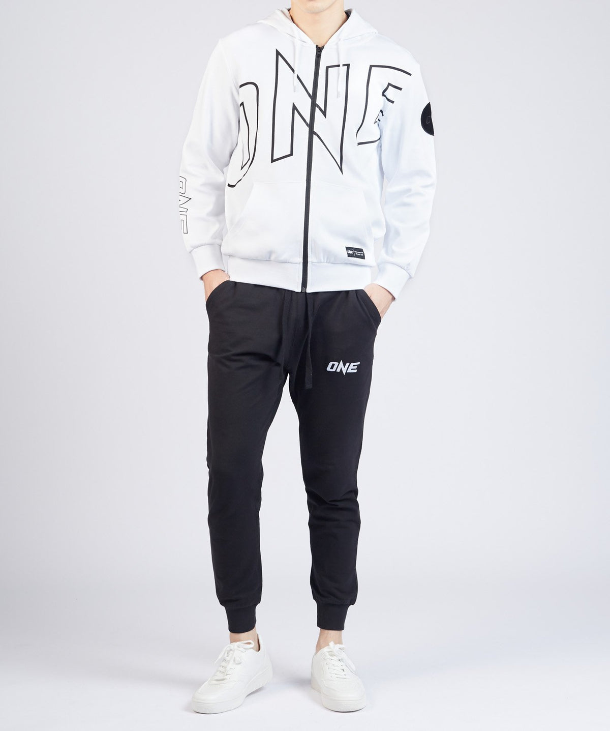 Ribbonbit  Hoodie ホワイト KIDS EXOBYTE HOODIE - WHITE – MrBeast.store